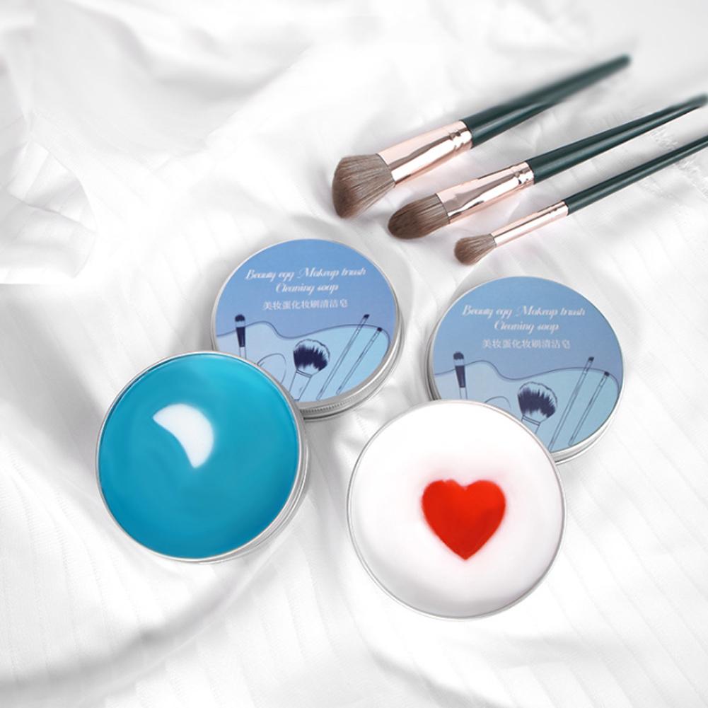 Beauty Makeup Blender - Heart-Shaped Cleansing Soap + Silicone Pad