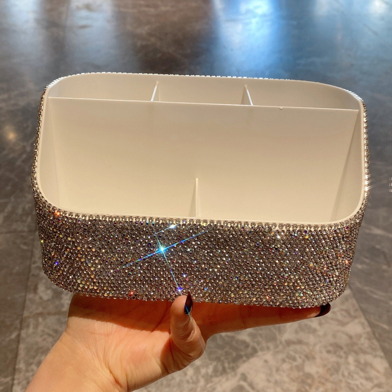 Diamond-encrusted multi-compar - Beauty Makeup Box recensione e prezzo