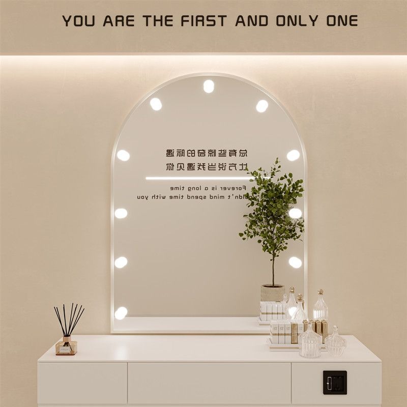 dressing table, special studio - Beauty Makeup Bridal recensione e prezzo